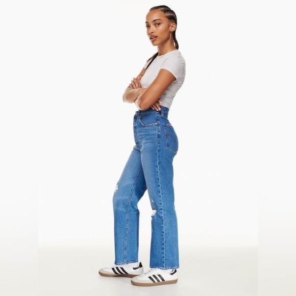 Levi's Premium Ribcage Straight Ankle Jean sold at Aritzia in Jive Tribe size 27 - Picture 2 of 16